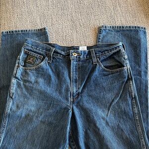 Cinch 35x38 Jeans